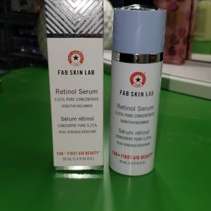 First Aid Beauty: Retinol Serum